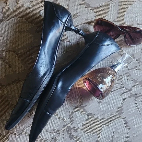 Gucci Black Women's Heels - Picture 3 of 8